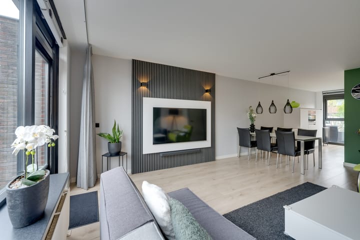 Foto 17 van Mambostraat 130