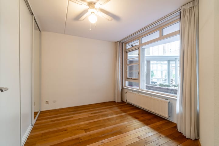 Foto 23 van Buizerdlaan 219