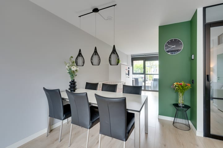 Foto 18 van Mambostraat 130