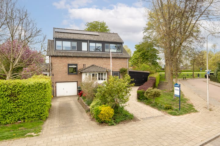 Photo 1 of Bernhardlaan 57