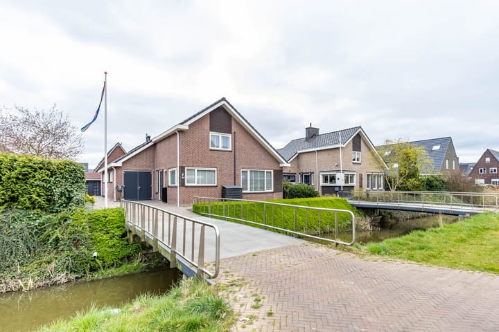 Foto 1 van Menkarstraat 31