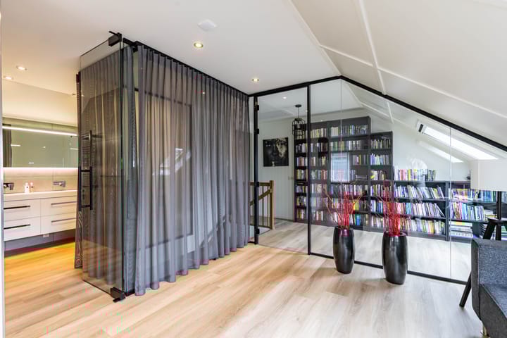 Foto 4 van Menkarstraat 31