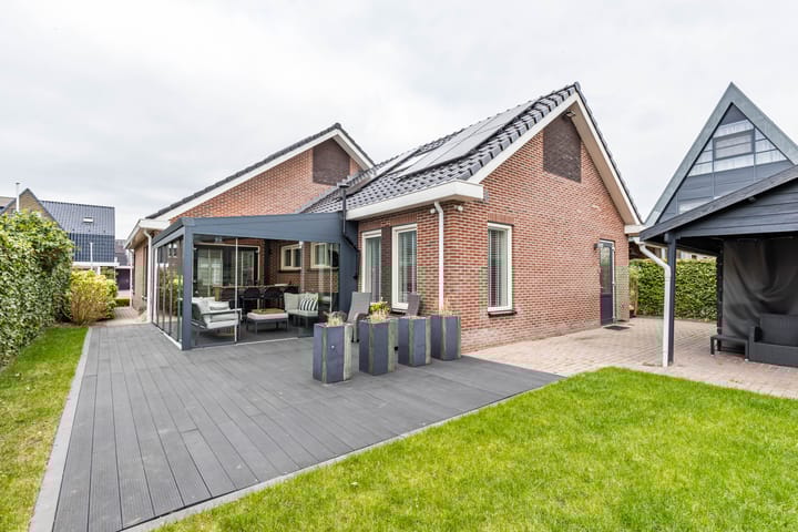 Foto 6 van Menkarstraat 31