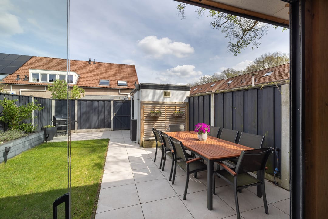 Foto 2 van Theodora Versteeghstraat 31