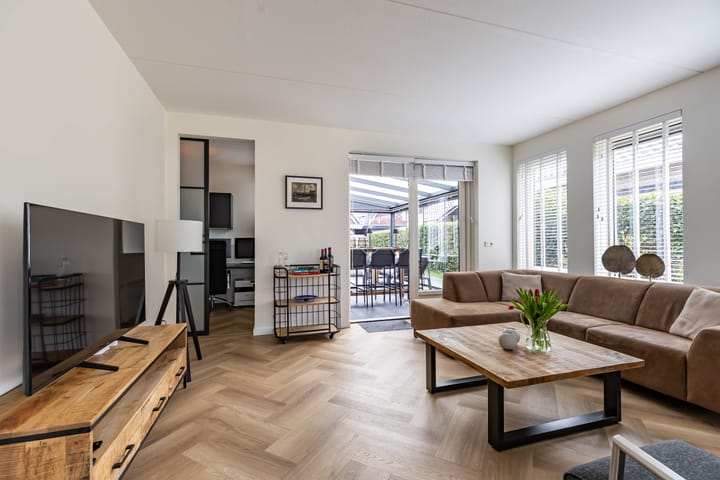 Foto 25 van Menkarstraat 31