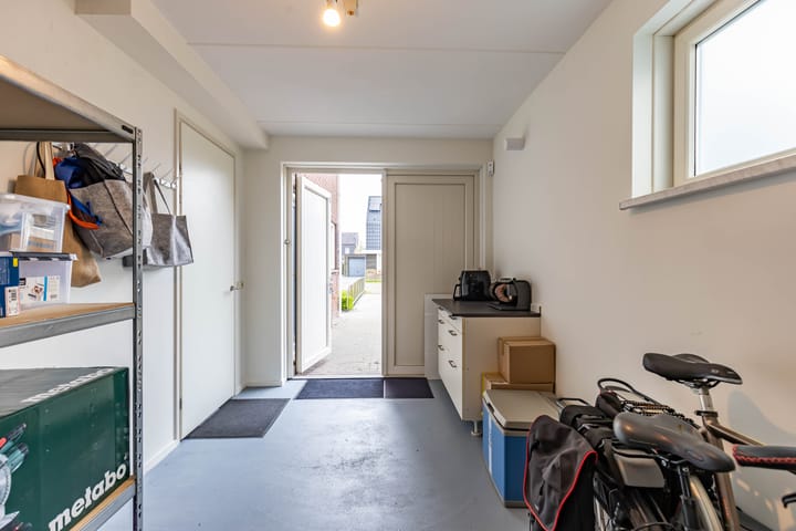 Foto 28 van Menkarstraat 31