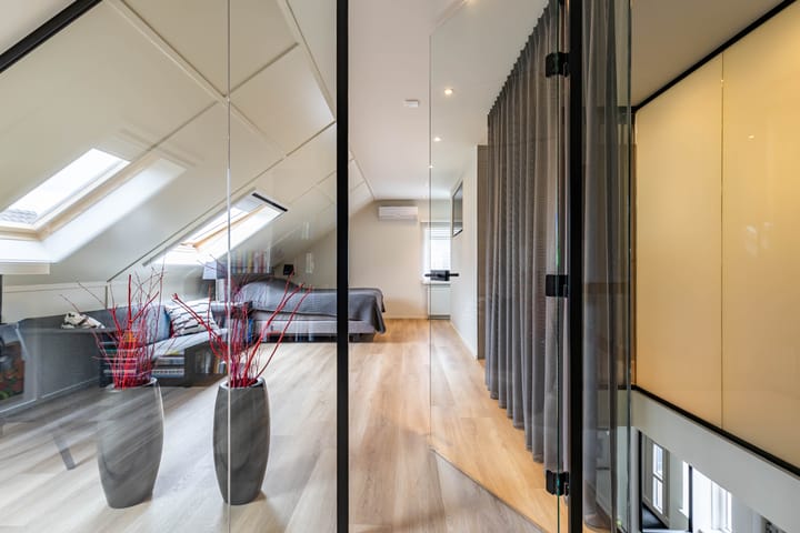 Foto 44 van Menkarstraat 31