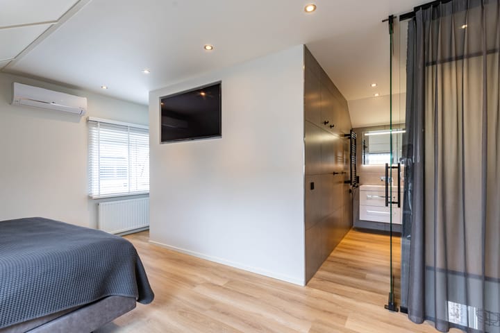 Foto 45 van Menkarstraat 31