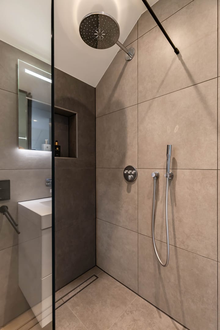 Foto 48 van Menkarstraat 31