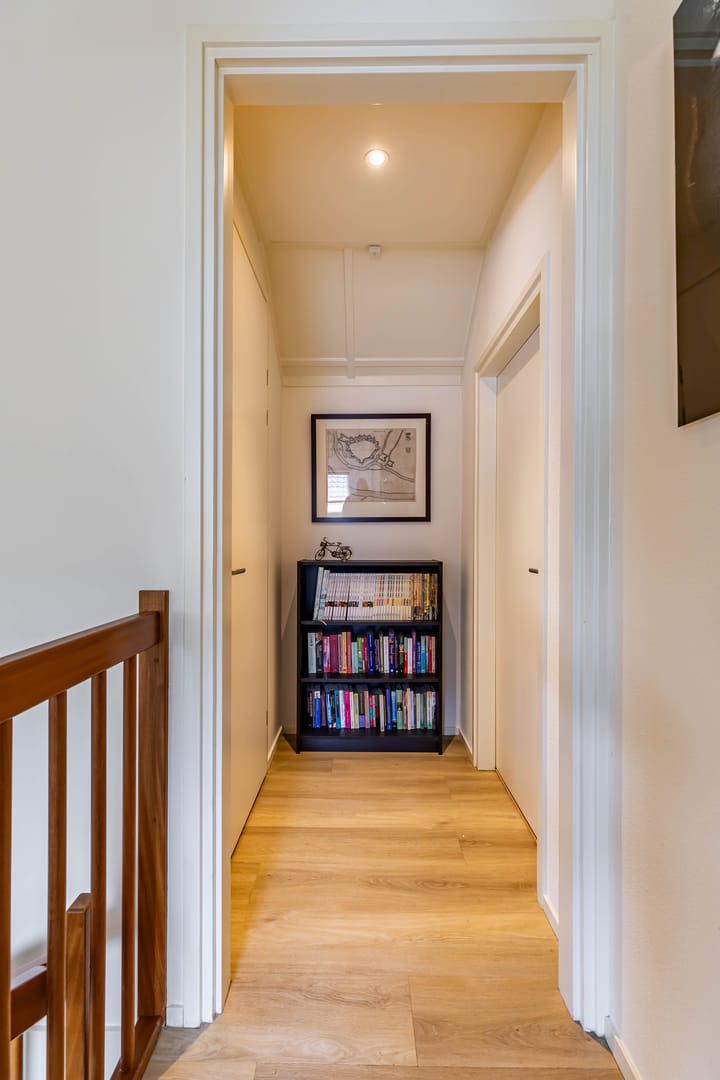 Foto 56 van Menkarstraat 31