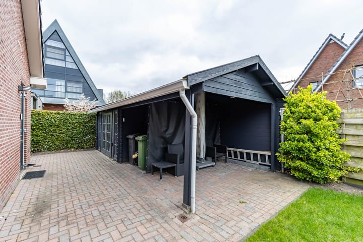 Foto 62 van Menkarstraat 31