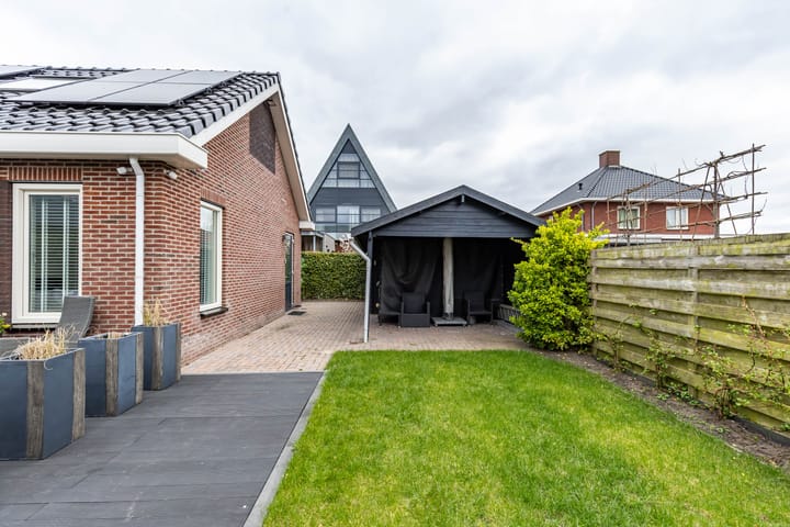 Foto 64 van Menkarstraat 31