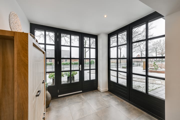 Photo 7 of Rustenburgstraat 6-B