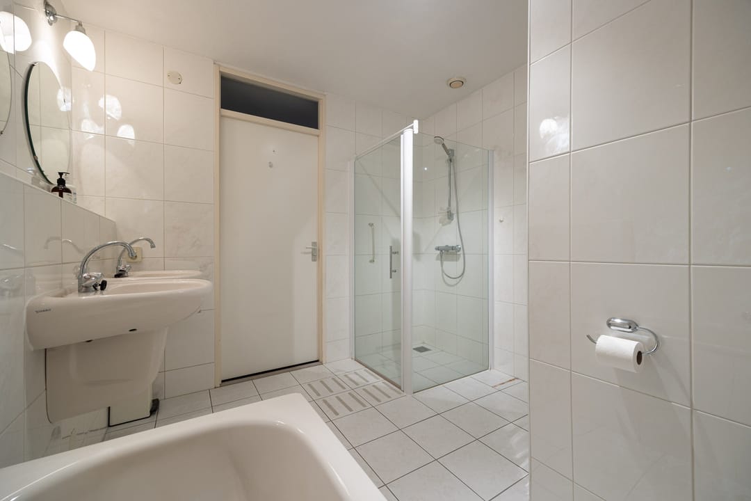 Foto 28 van Pettelaarseweg 190-D