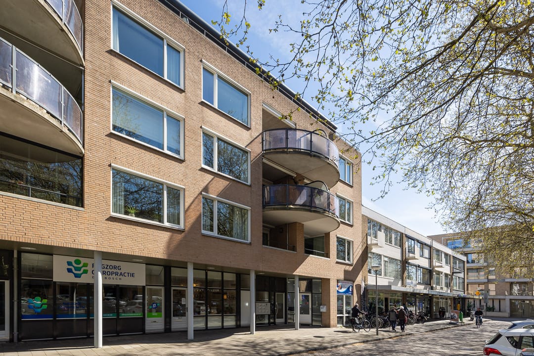 Foto 37 van Pettelaarseweg 190-D