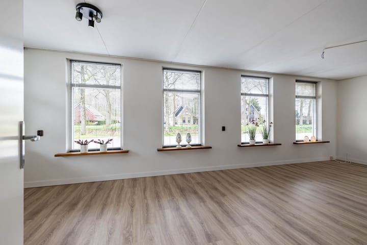 Foto 13 van Tsjerkewâl 5