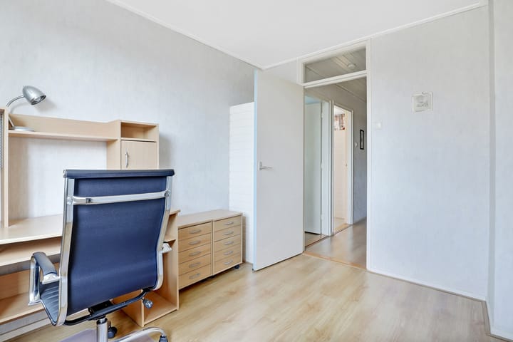 Foto 21 van Esdoornlaan 10