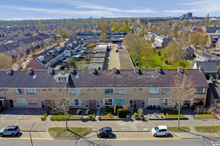 Foto 39 van Esdoornlaan 10