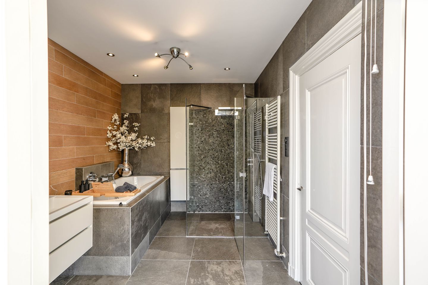 Foto 59 van Badhuisweg 81