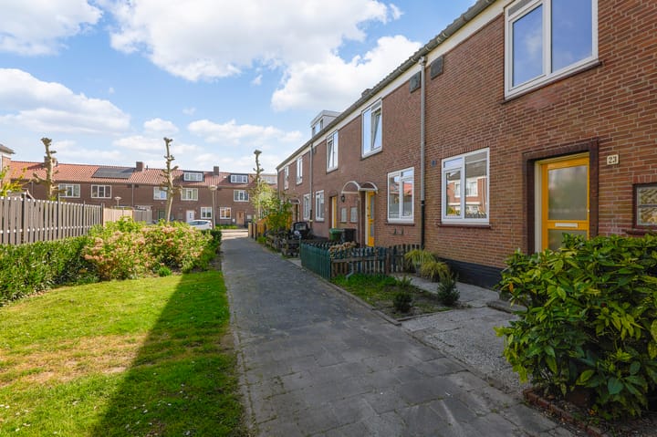 Foto 23 van Josephus Jittastraat 23