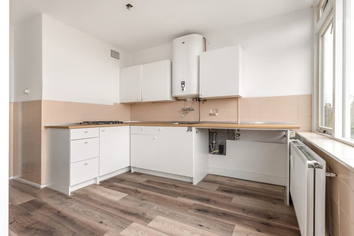 Foto 4 van Admiraal de Ruyterlaan 105