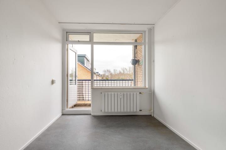 Foto 25 van Admiraal de Ruyterlaan 105