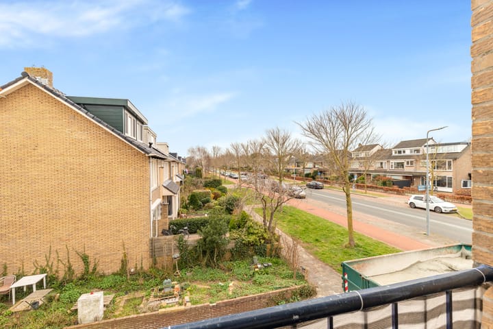 Foto 26 van Admiraal de Ruyterlaan 105