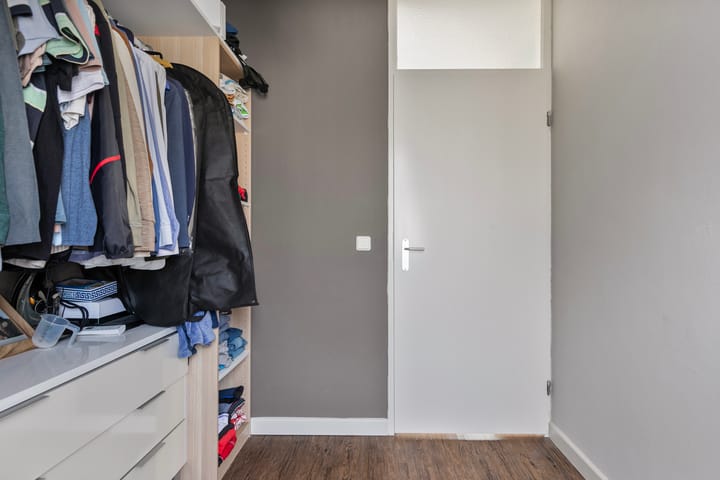 Foto 21 van Roerstraat 7