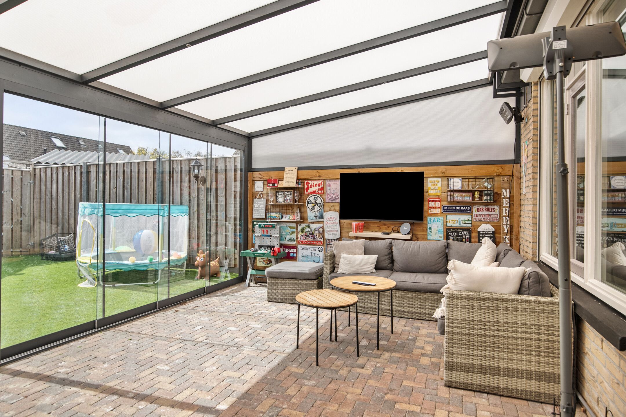 Foto 24 van Roerstraat 7