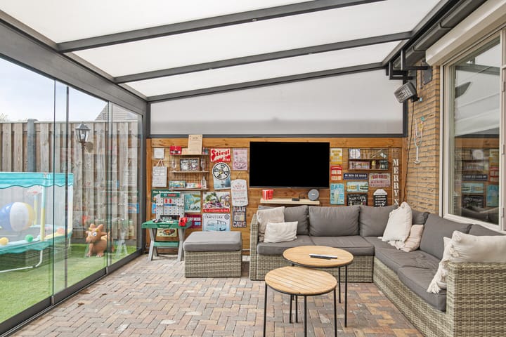 Foto 25 van Roerstraat 7