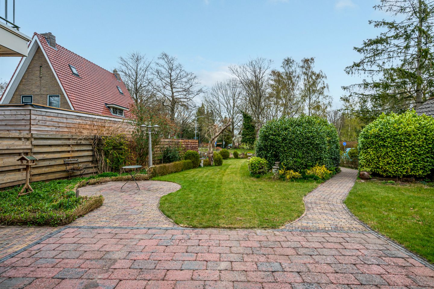 Photo 40 of Koningin Wilhelminalaan 8