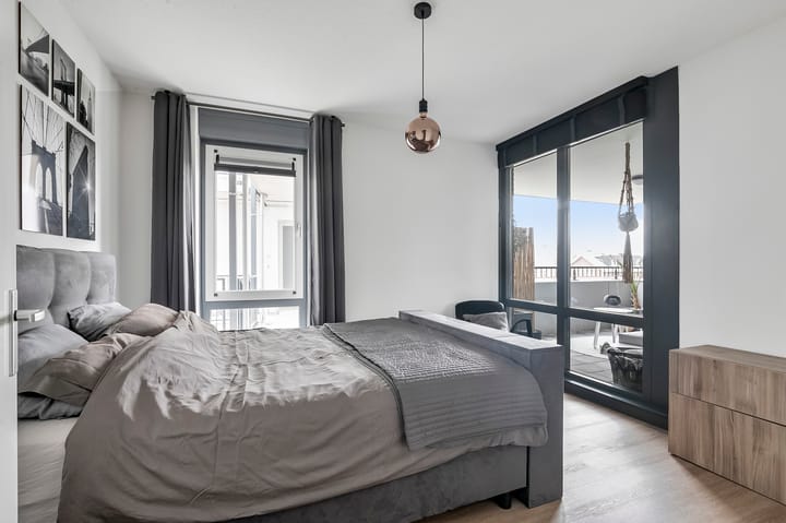 Photo 13 of Eshofsestraat 2-E