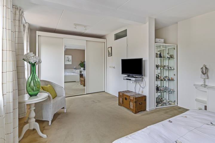 Foto 12 van Deukelven 14