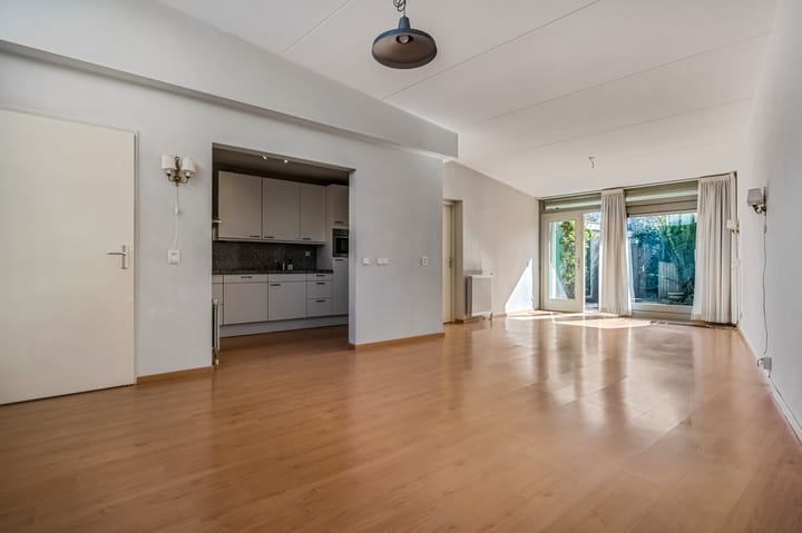 Foto 2 van Bijenlaan 19