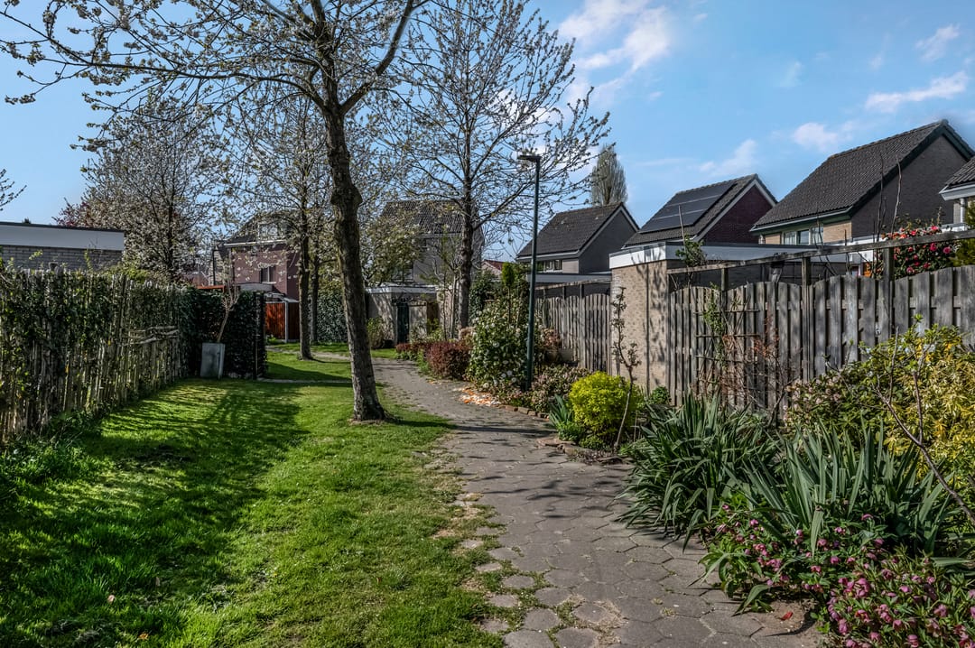 Foto 17 van Bijenlaan 19