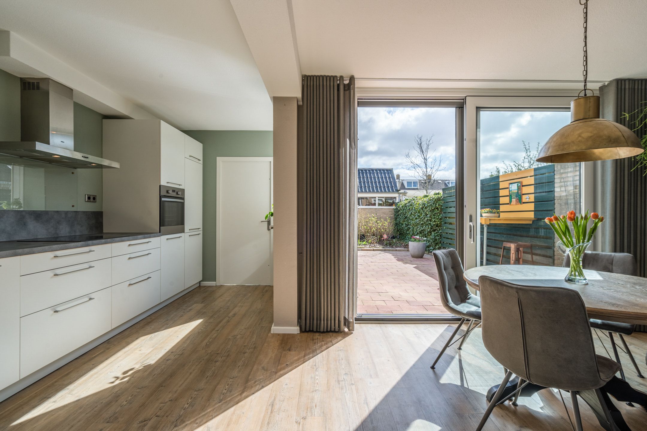 Photo 18 of Goudenregenstraat 31