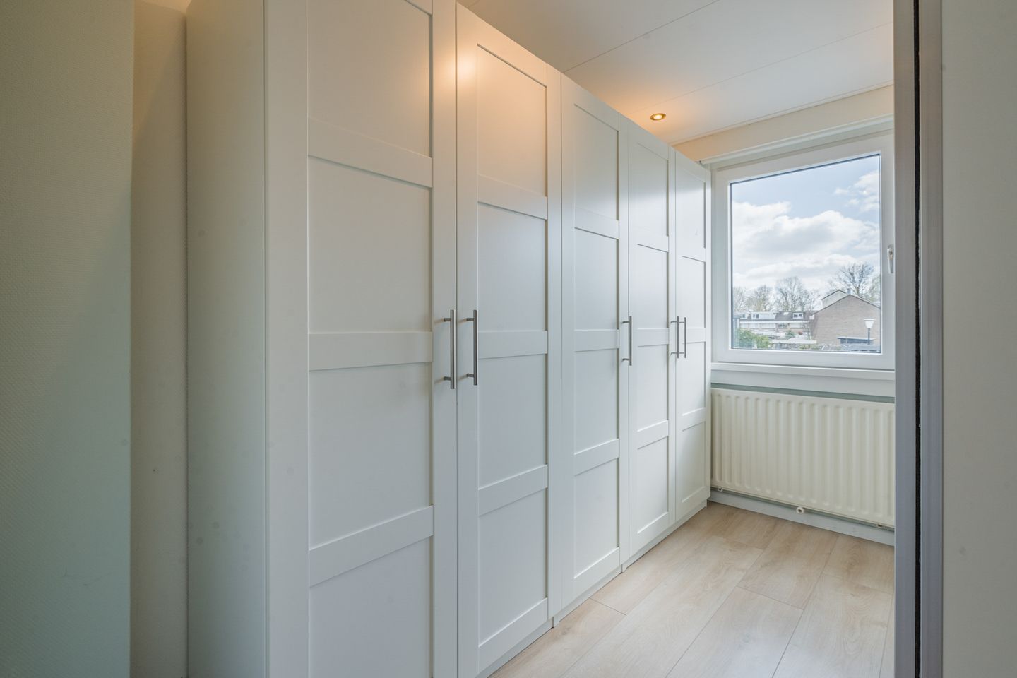 Photo 35 of Goudenregenstraat 31