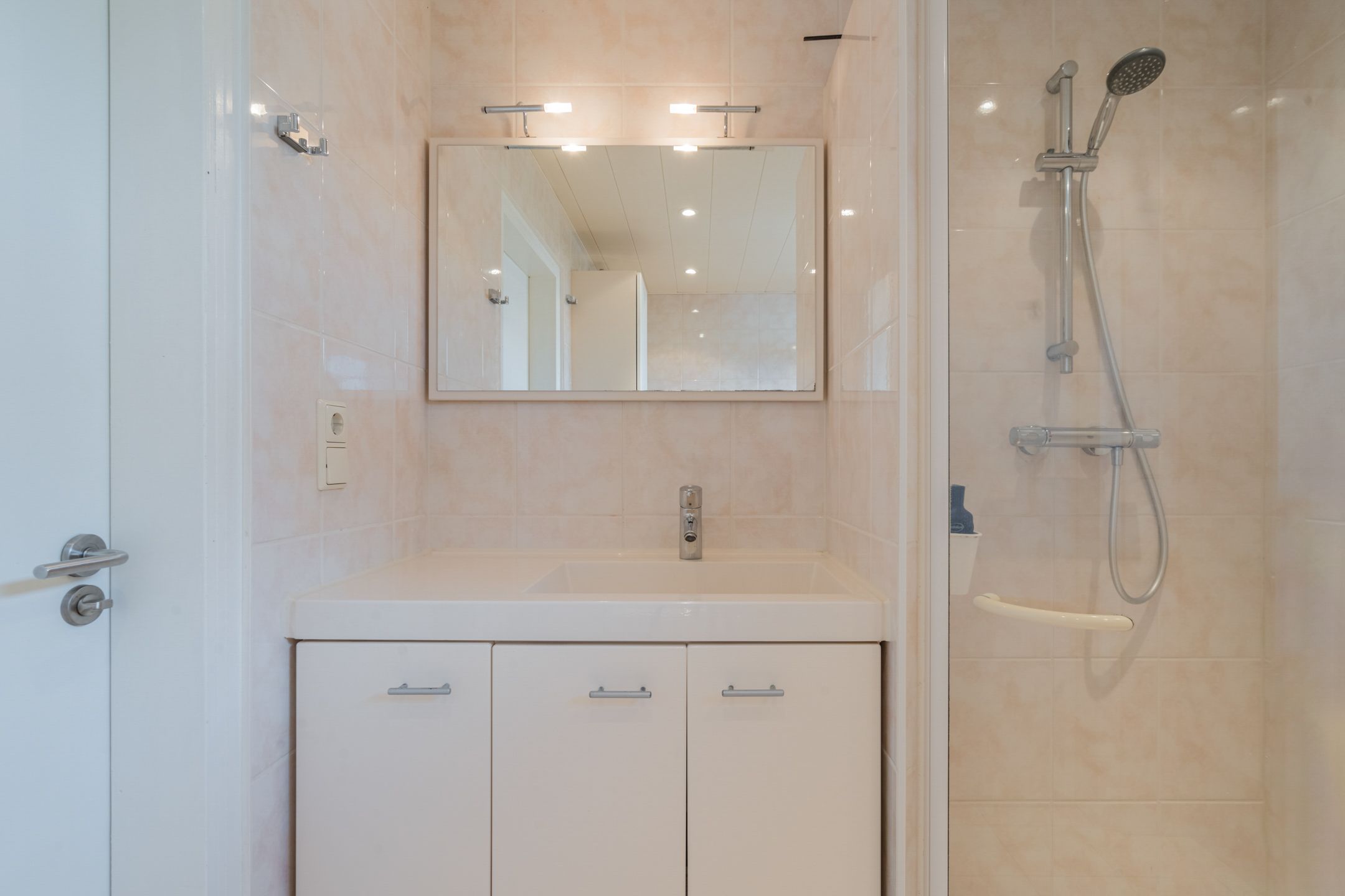 Photo 39 of Goudenregenstraat 31