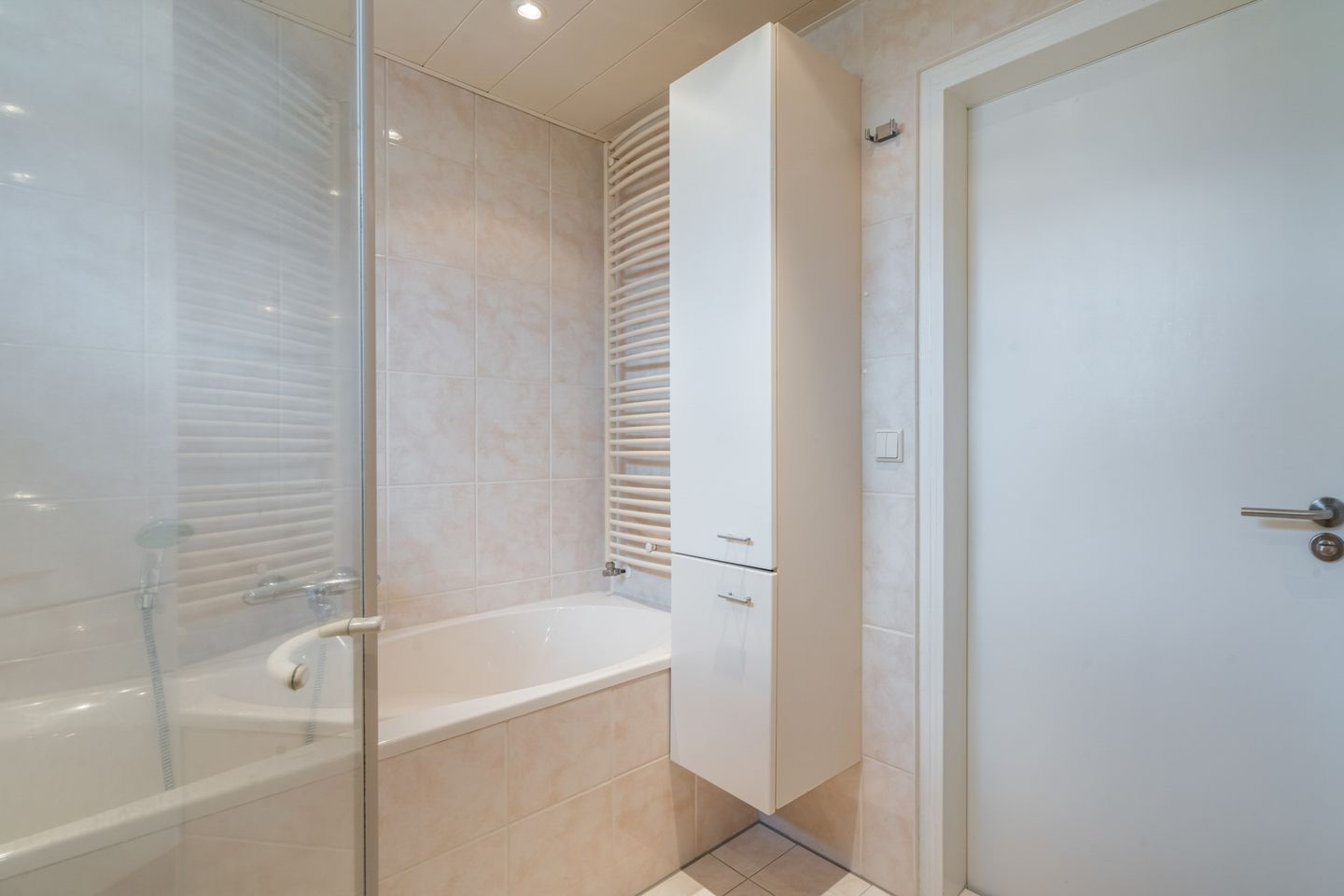 Photo 40 of Goudenregenstraat 31