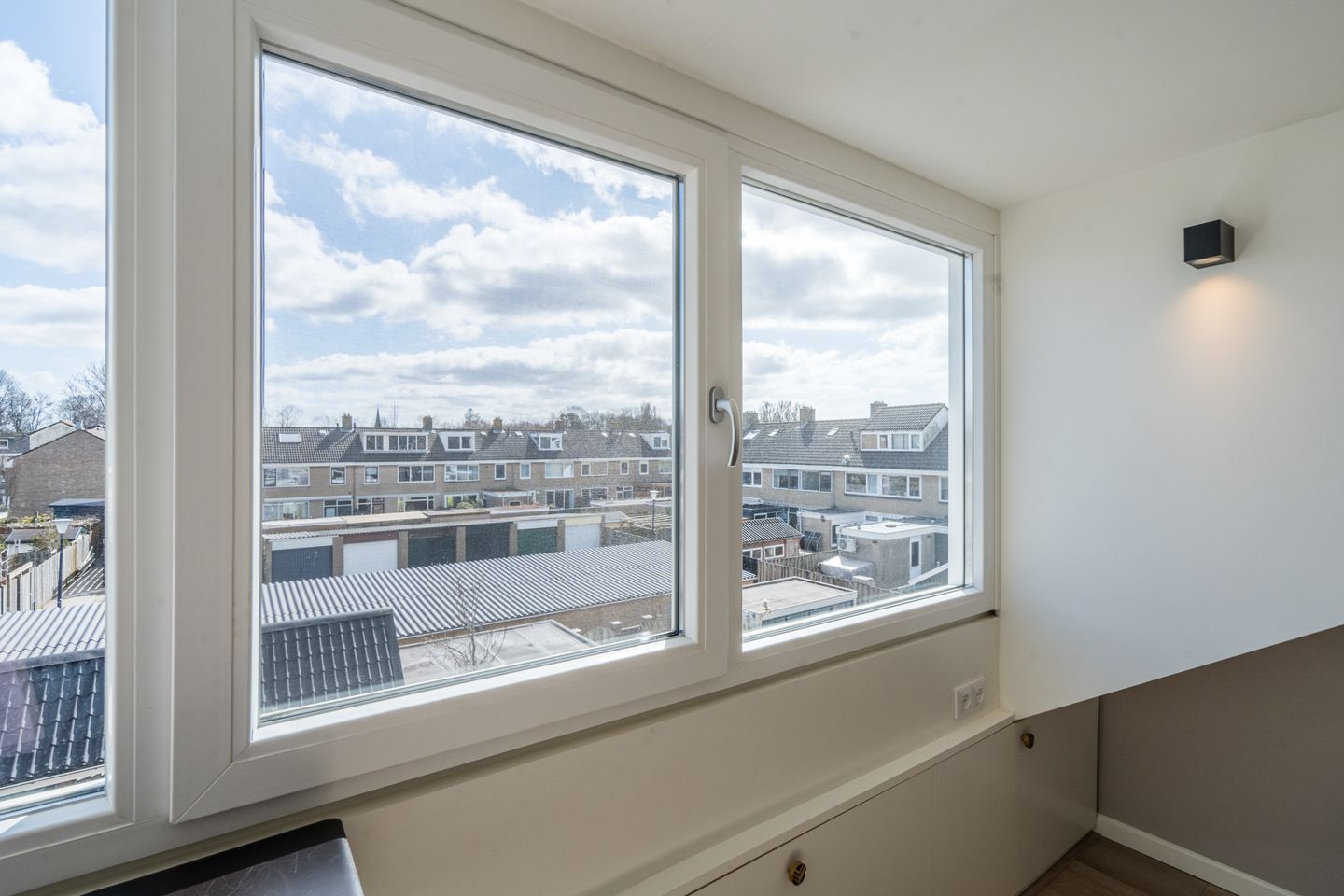 Photo 49 of Goudenregenstraat 31