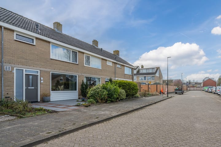 Foto 64 van Goudenregenstraat 31