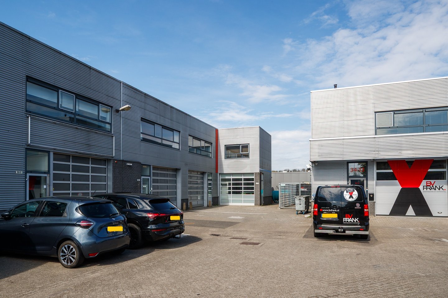 View photo 3 of Industrieweg 34-15