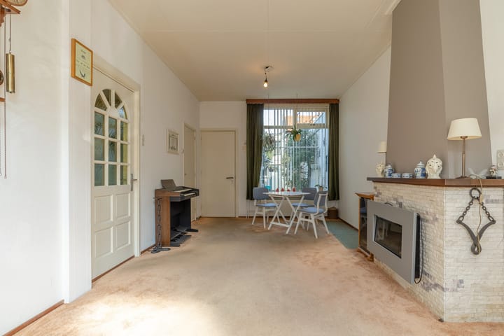 Foto 9 van Van Hogendorpstraat 57