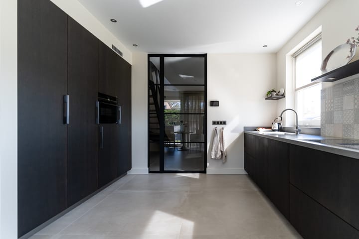 Foto 10 van Molenstraat 165