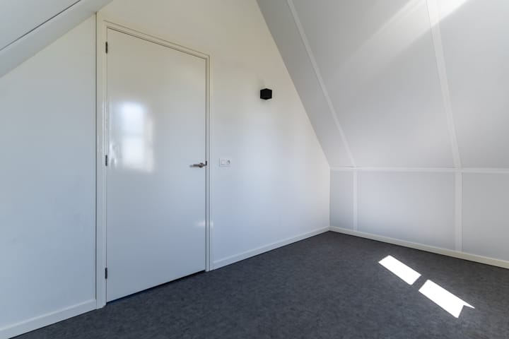 Foto 33 van Molenstraat 165