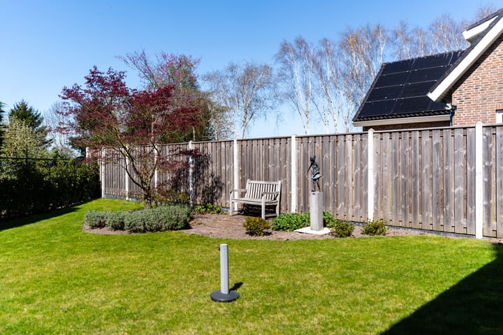 Foto 45 van Molenstraat 165