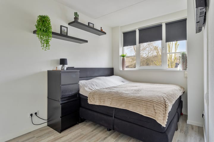 Foto 15 van Schoolstraat 7