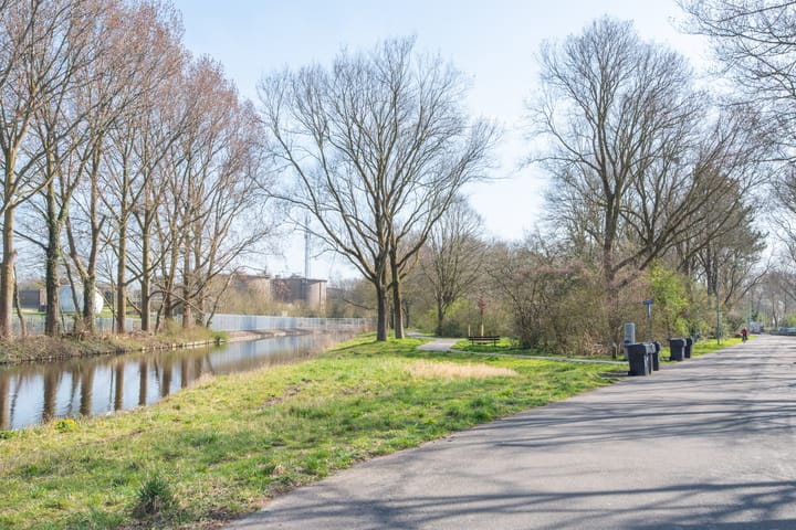 Foto 37 van Mahlerstraat 90