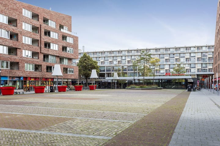 Foto 2 van Marsmanplein 190