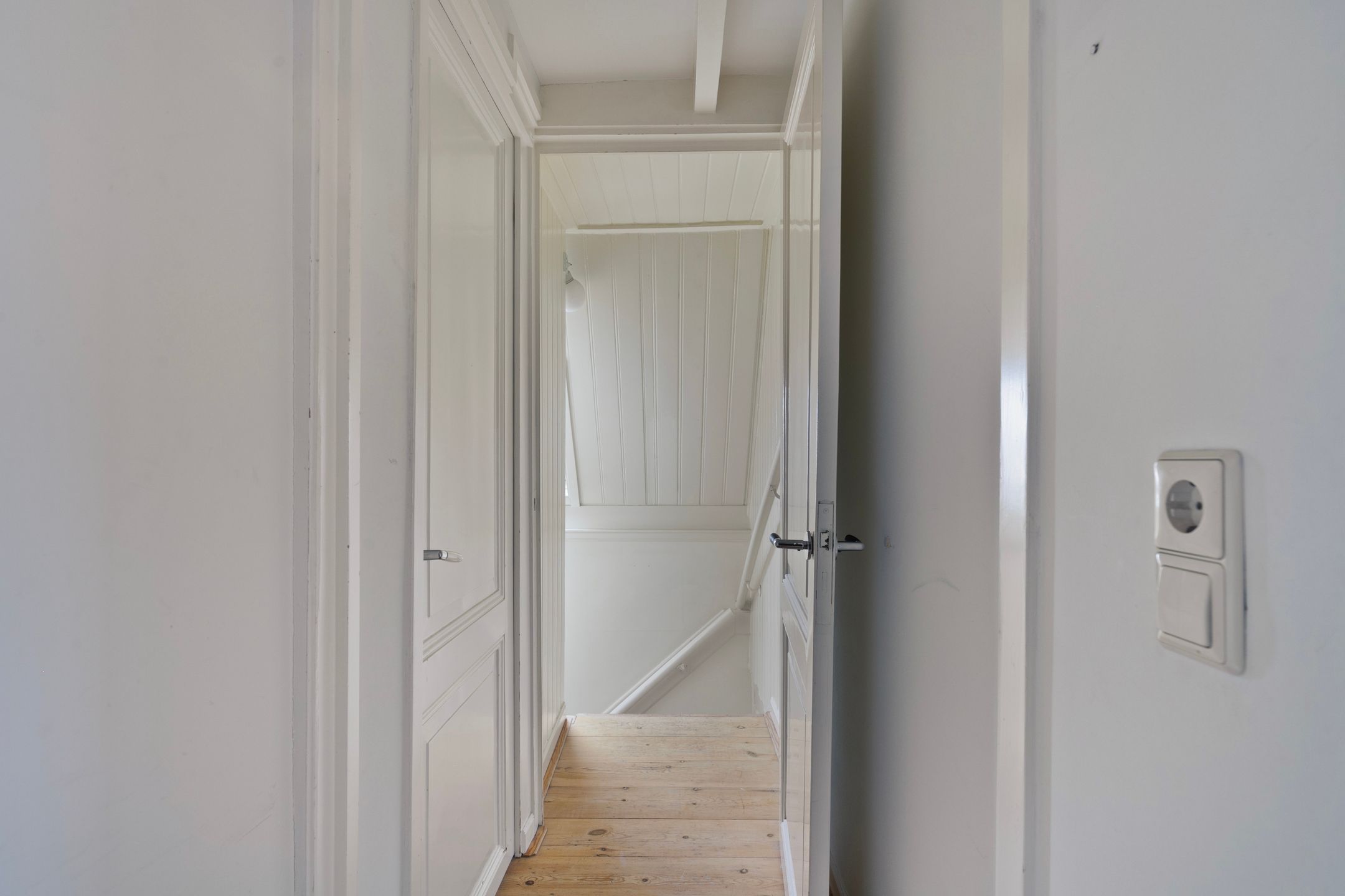 Photo 33 of Julianaweg 28